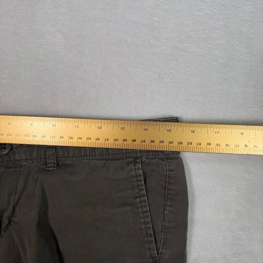 Athletic Dept Shorts Women's Size 6 Olive Green Roll Cuff Casual Chinos‎